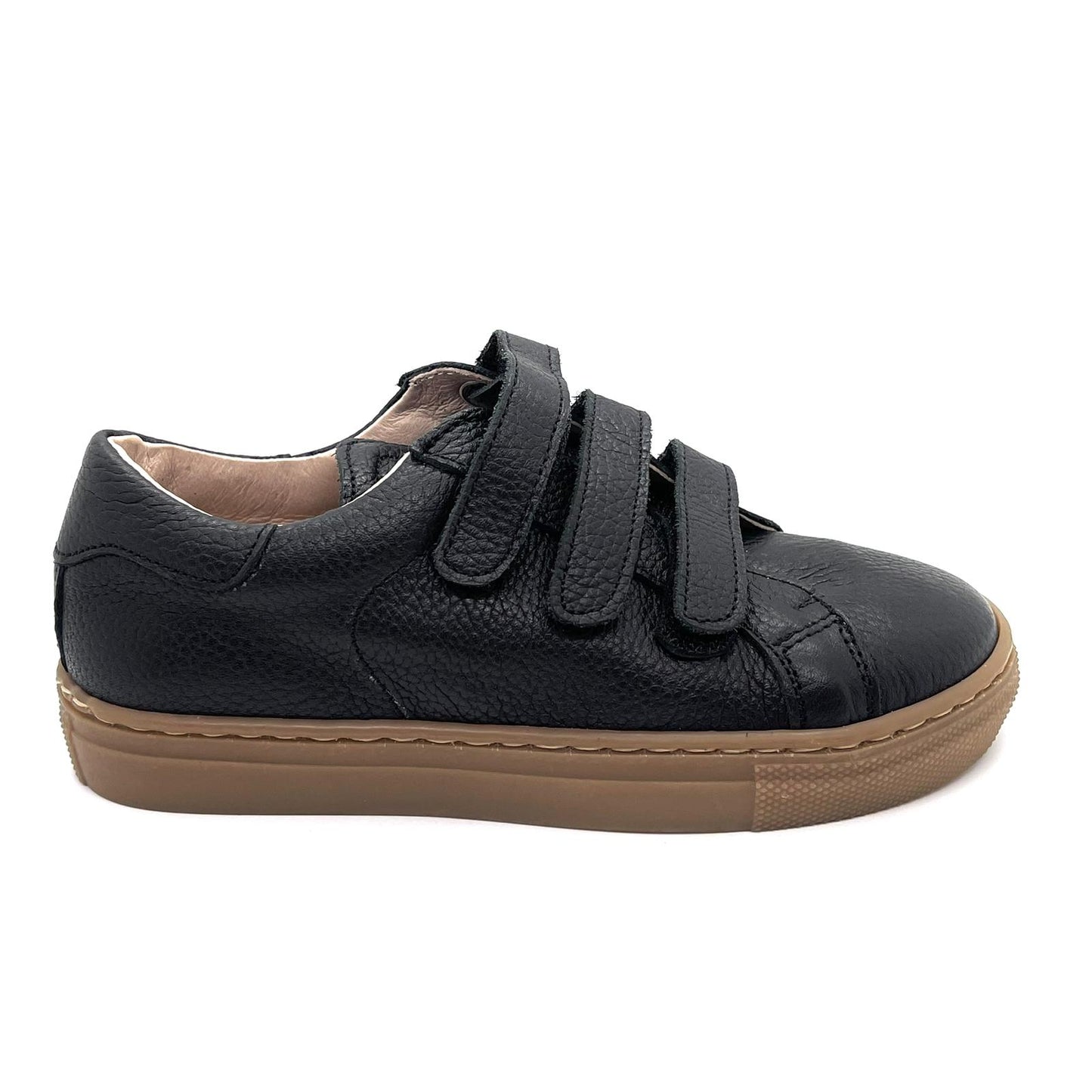 Buppy - Black With Brown Sole